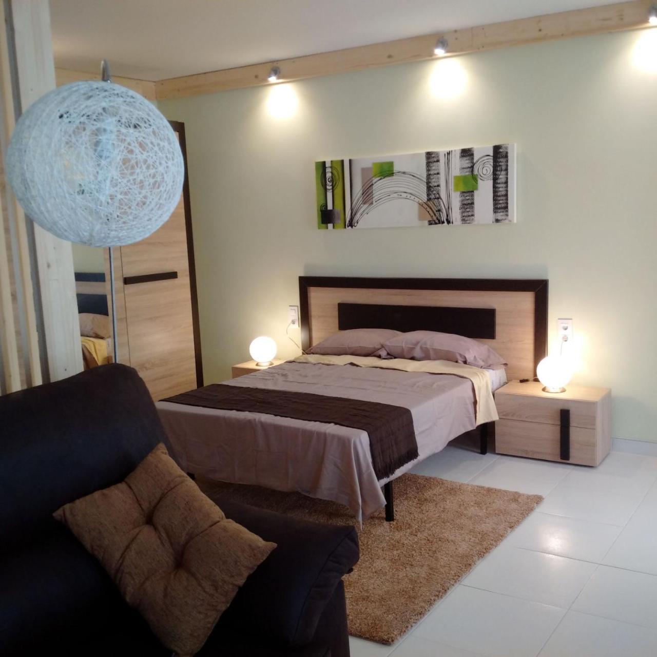 Hostal Residencia Celma Sant Carlos de la Ràpita Exteriör bild