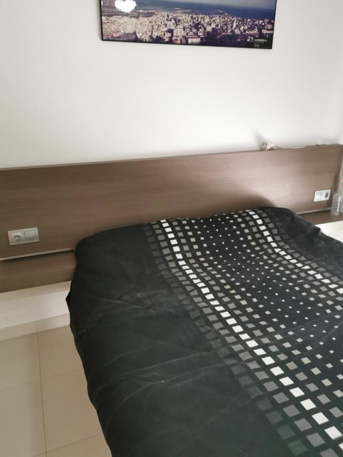 Hostal Residencia Celma Sant Carlos de la Ràpita Exteriör bild